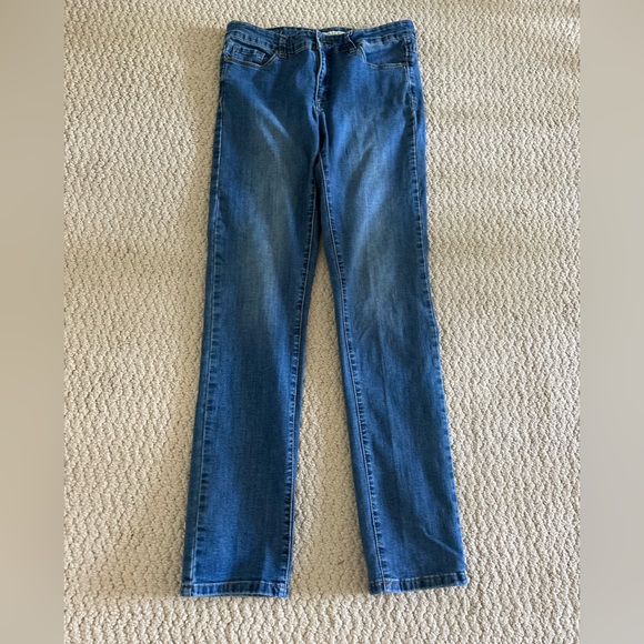 Anne Klein slim straight jeans with stretch size 8 - Picture 2 of 6